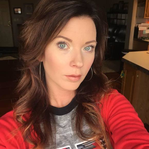 Meet your Posher, Jistina - Picture 1 of 1